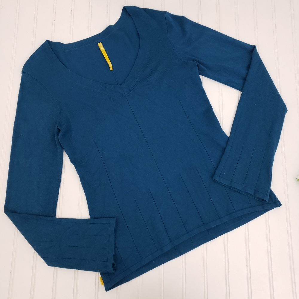 Lole V Neck Sweater Blue Boho Sweater Office Attire size Medium Stretchy Soft